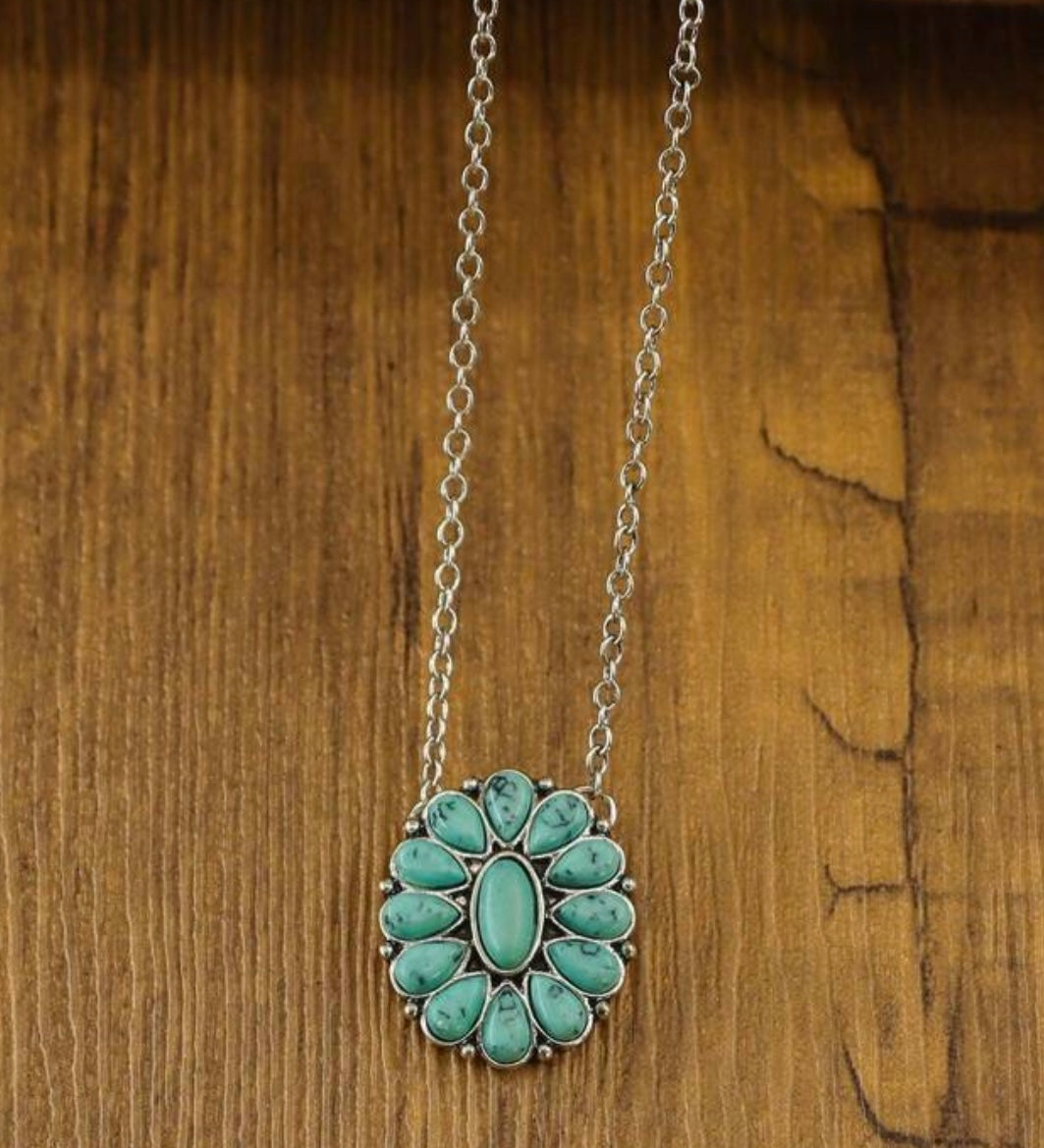 Turquoise Floral Pendant NECKLACE